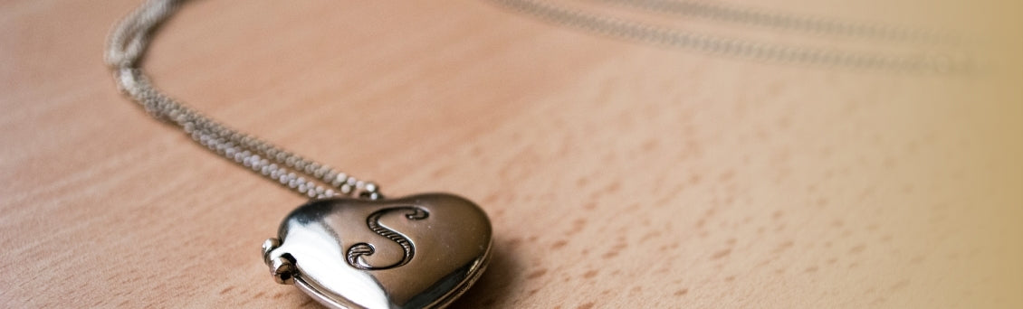 DOG ASHES NECKLACE IS THE COMPANION YOU NEED EVERYDAY