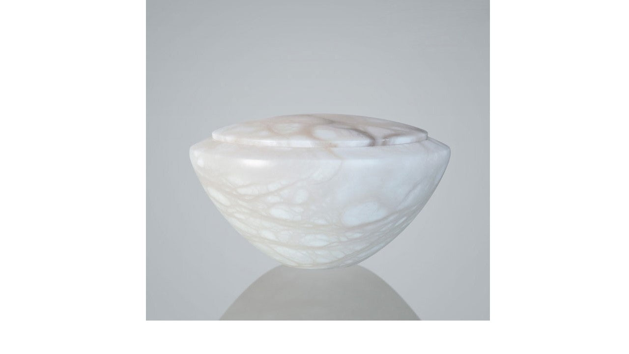 CONVEY HONOUR AND DIGNITY WITH BEAUTIFUL SMALL AND LARGE CREMATION URNS FOR ASHES